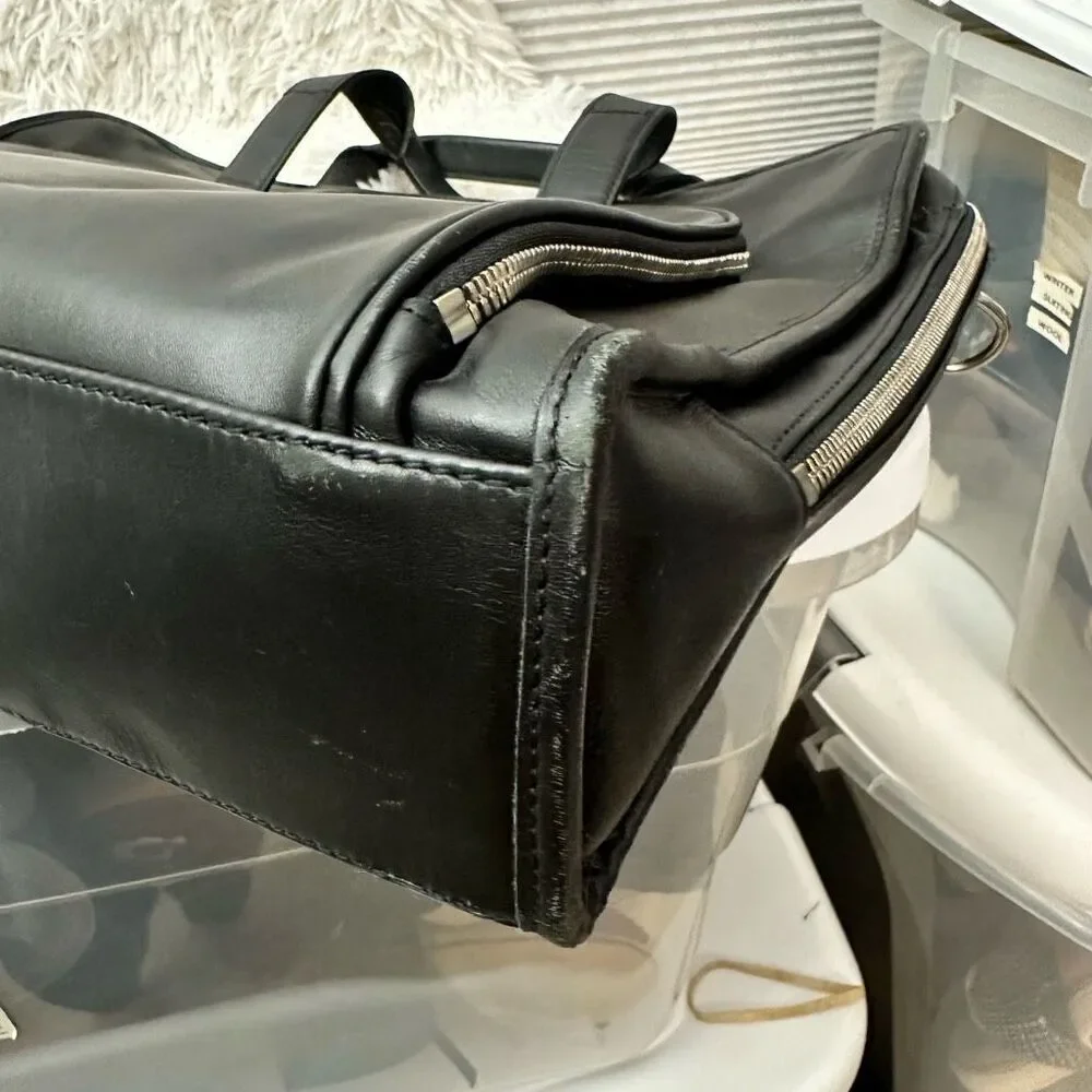 Levenger black leather