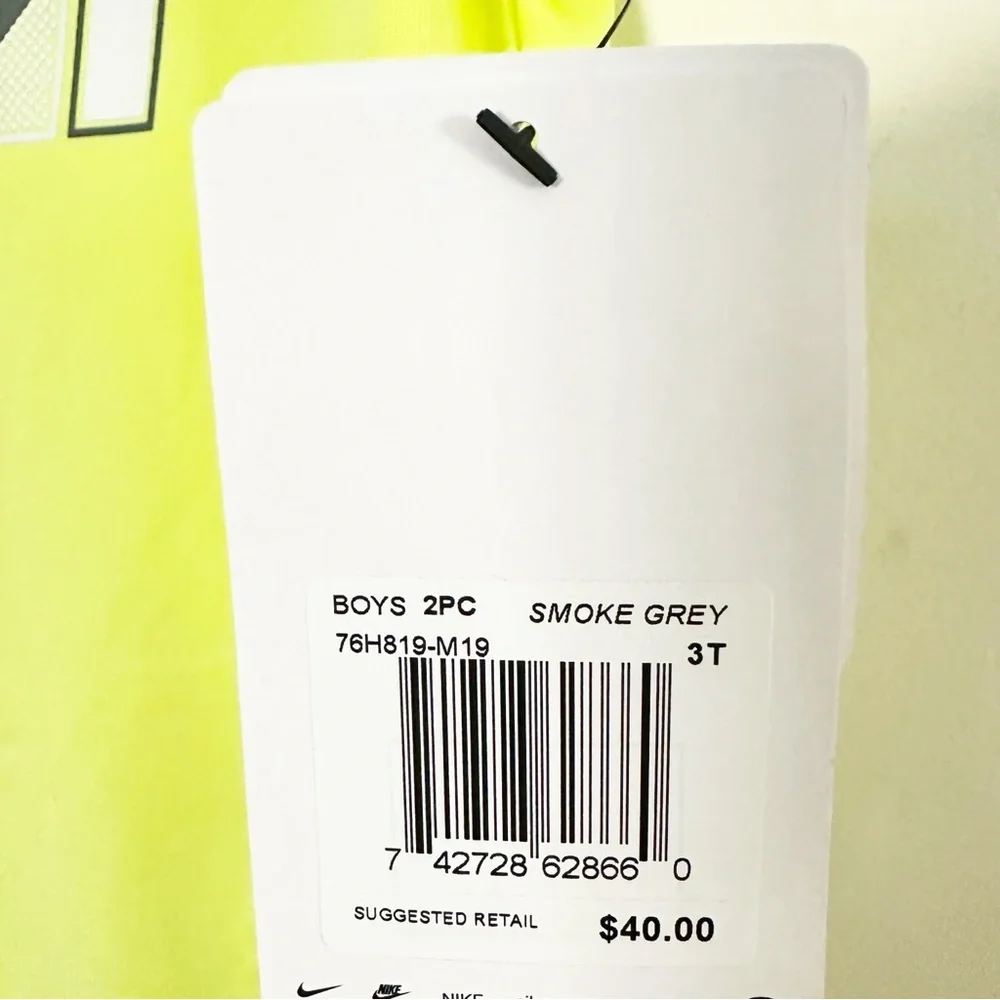 Nike nwt toddler