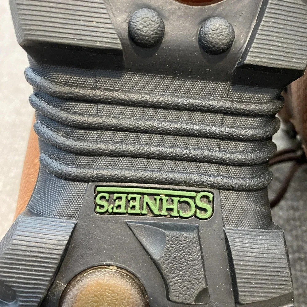 Schnees pre owned