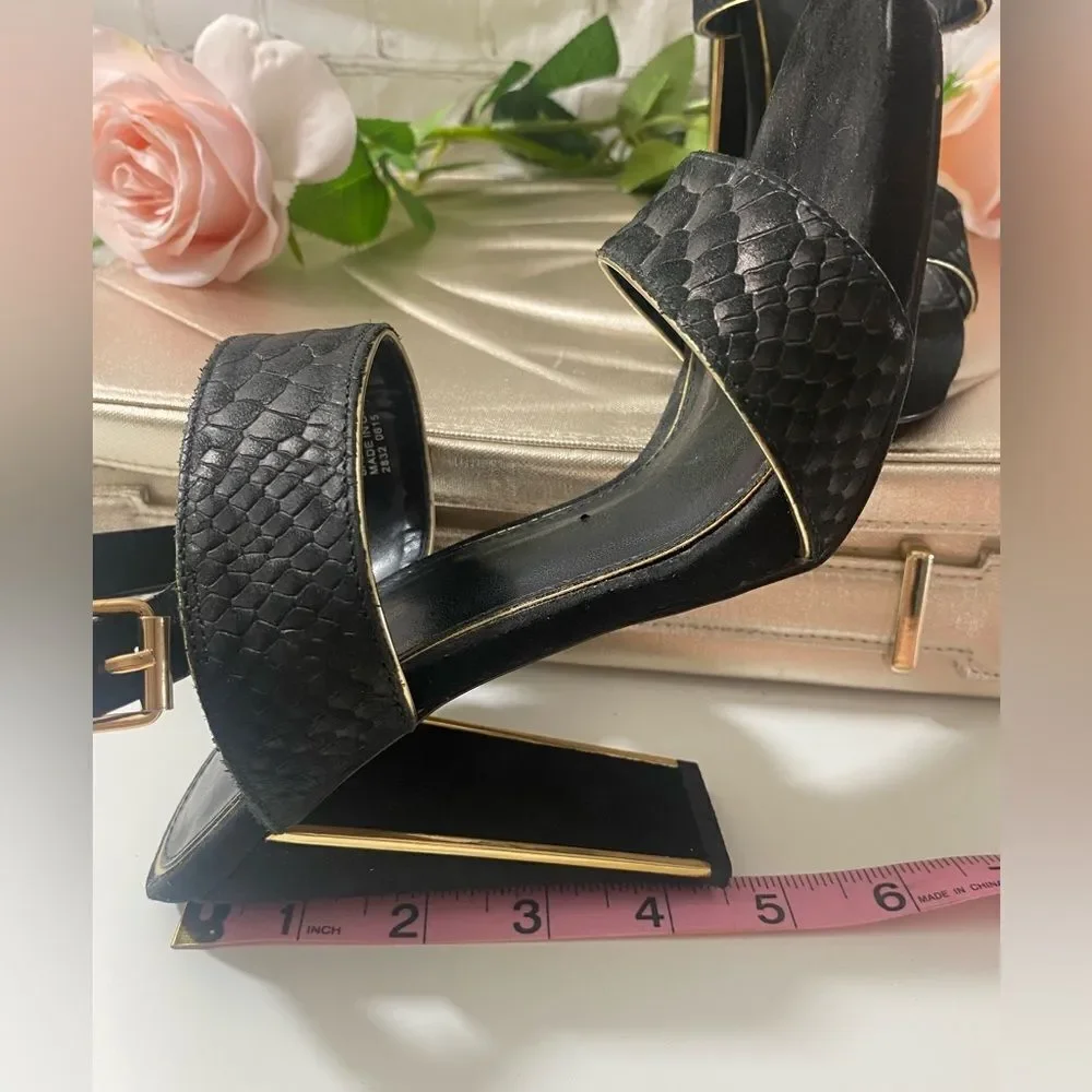 Nine West step out