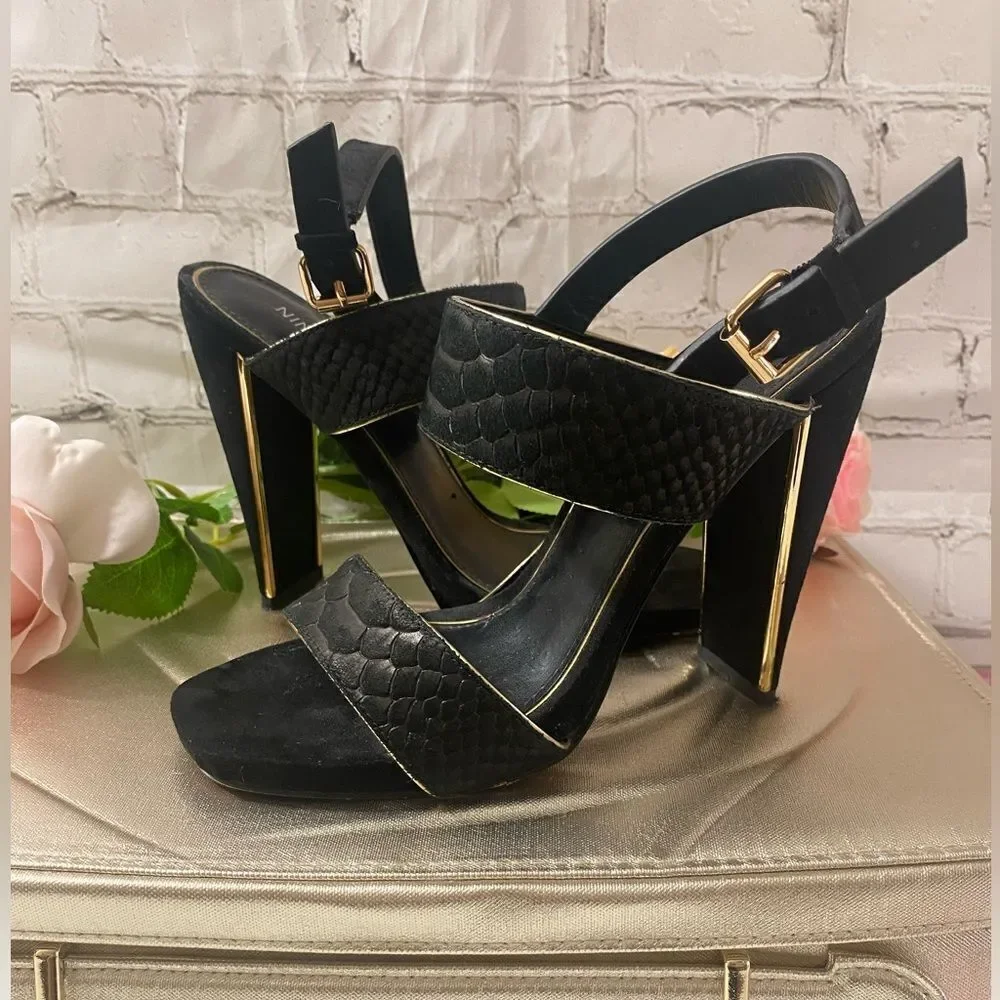 Nine West step out