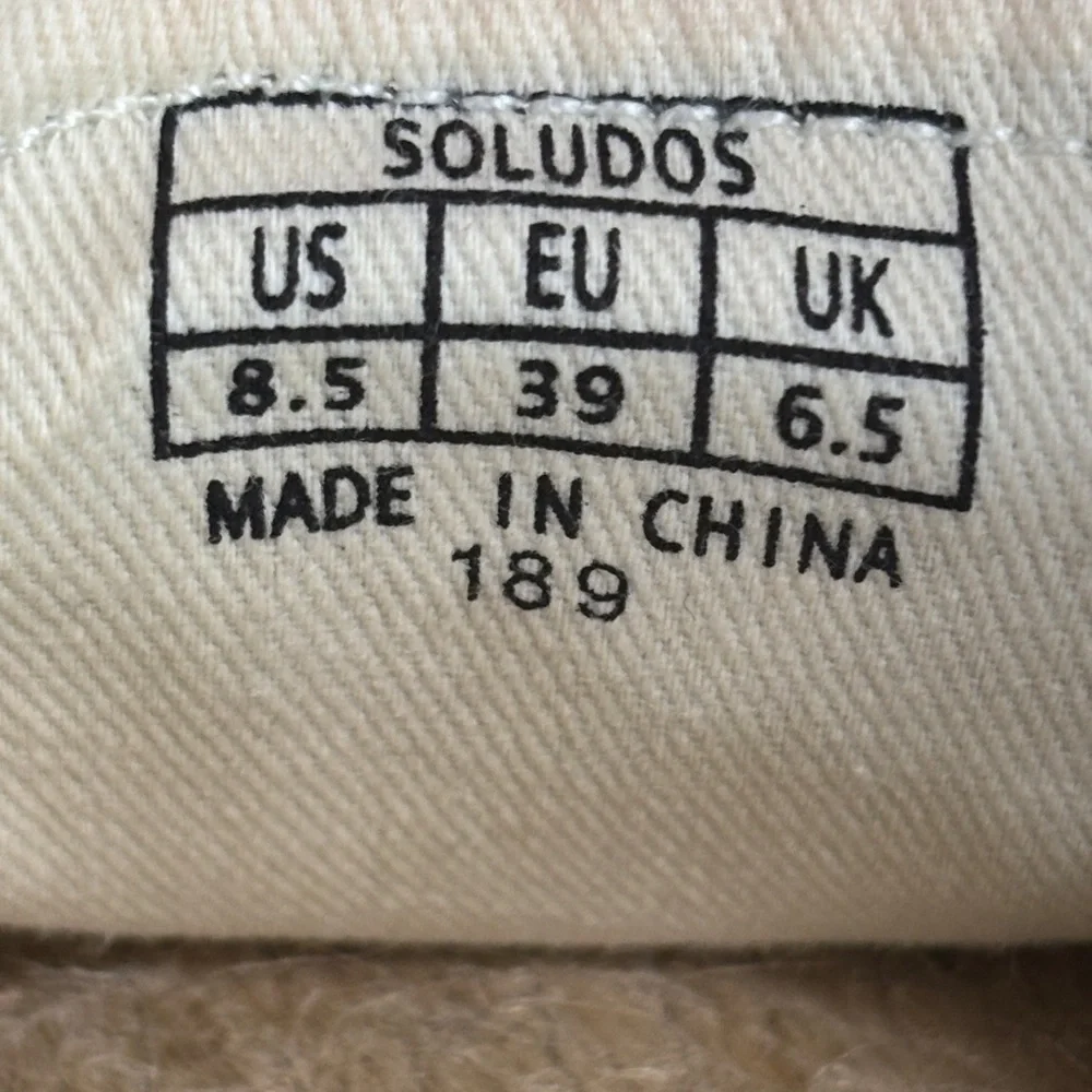 Soludos playful stylish