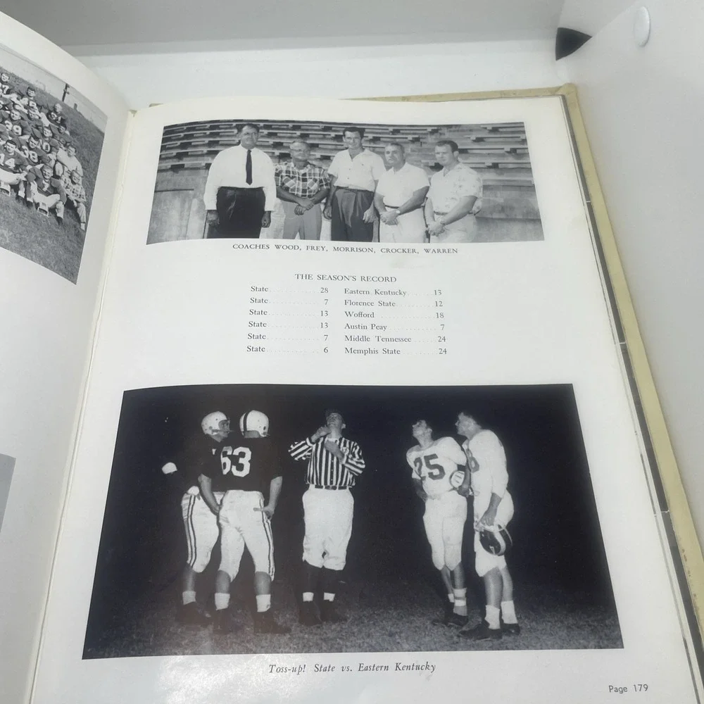 Yearbook Annual East Tennessee‎ State College Johnson City 1958 Buccaneer