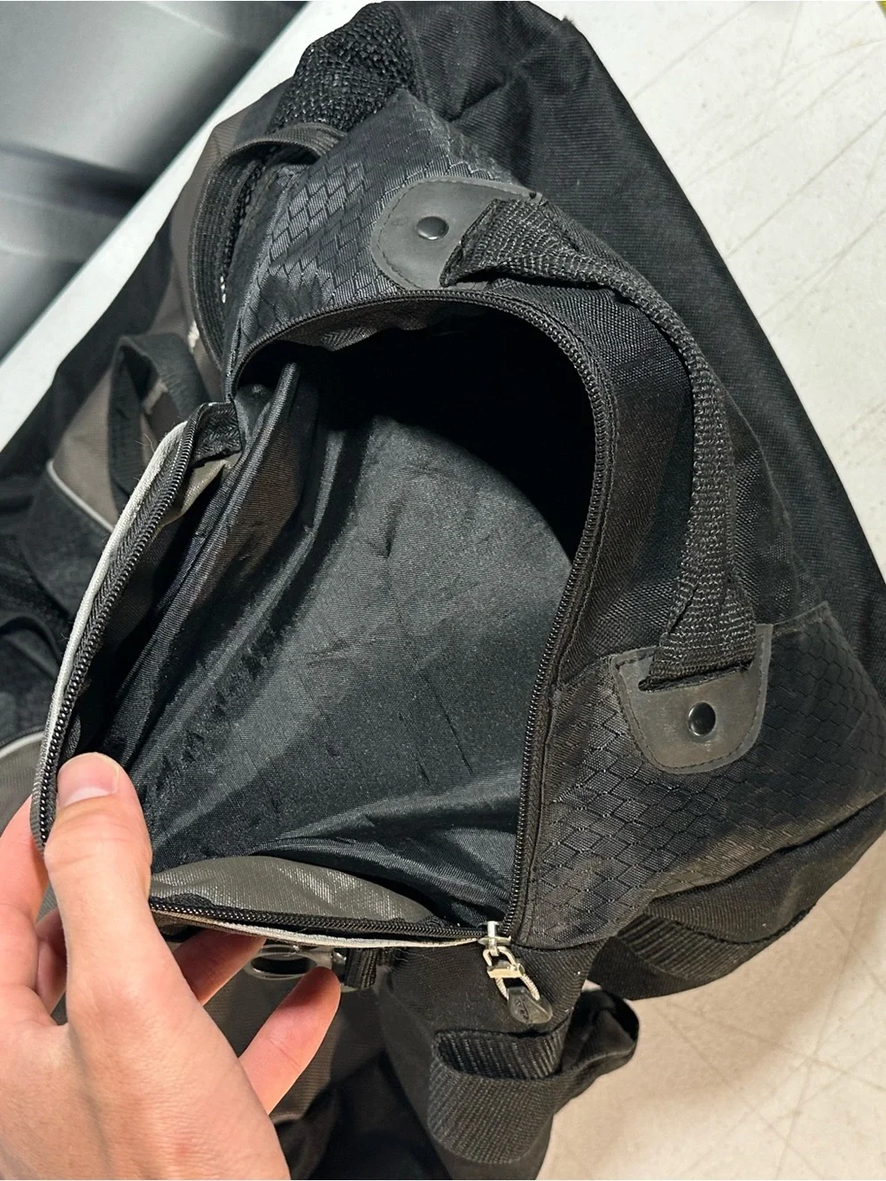 google durable duffel