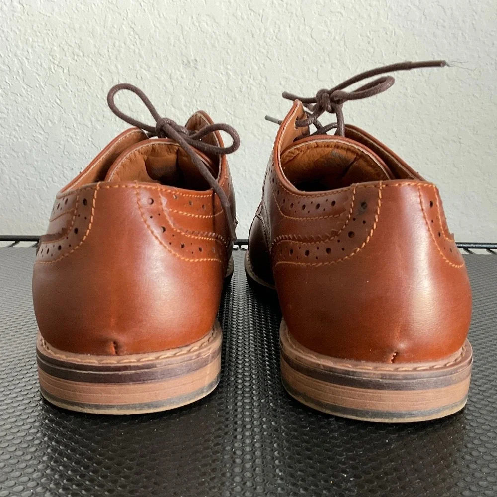 Nunn Bush toe polished clean