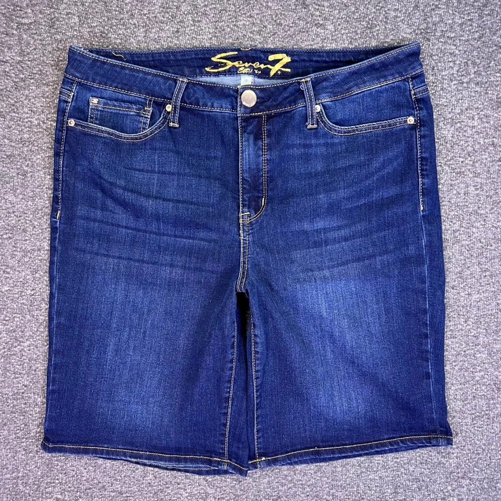 Seven7 Shorts Womens 16 Dark Blue Sunset Bermuda Casual Stretch Denim Fits36x10