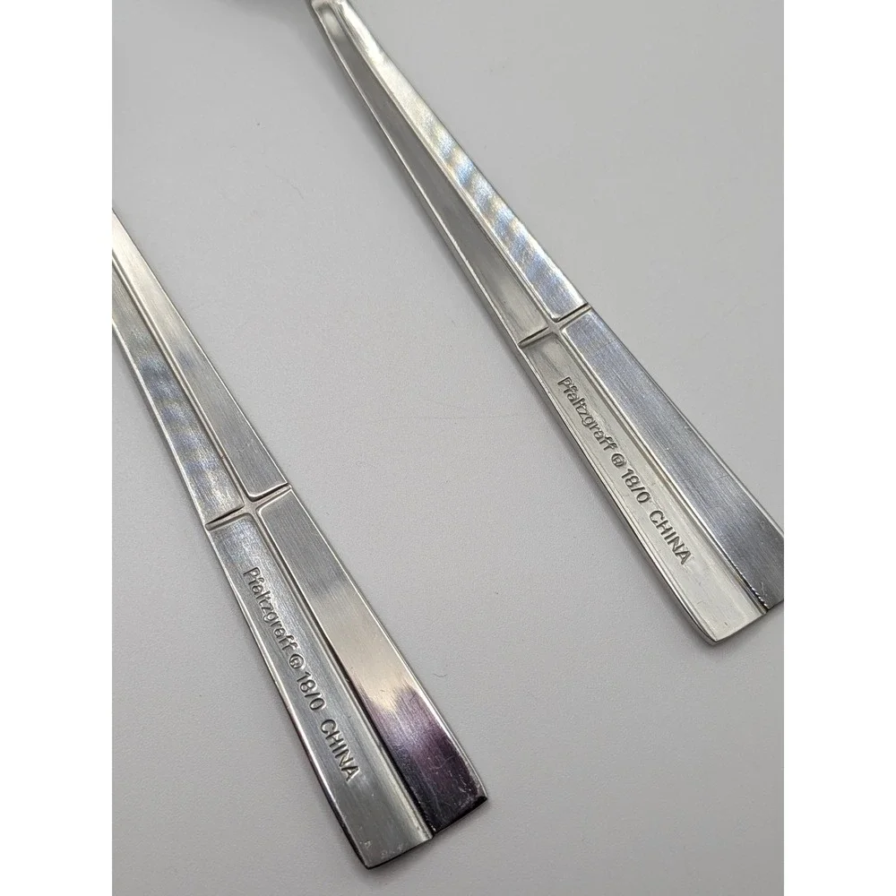 Pfaltzgraff Arabesque Frost 18/0 Stainless Steel‎ Butter Spreader Knife