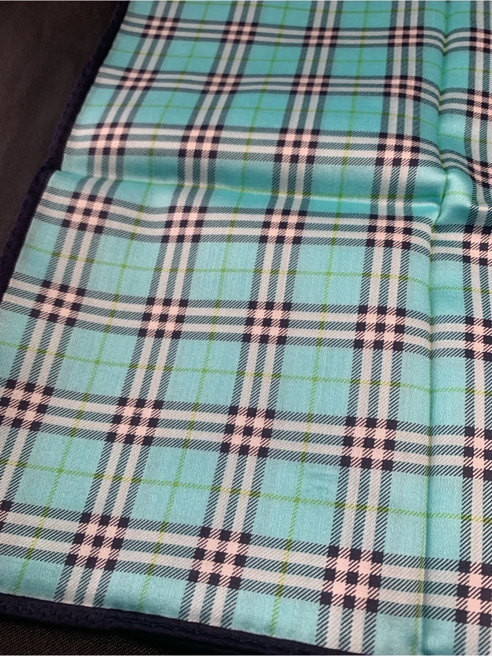 Burberry handkerchief light