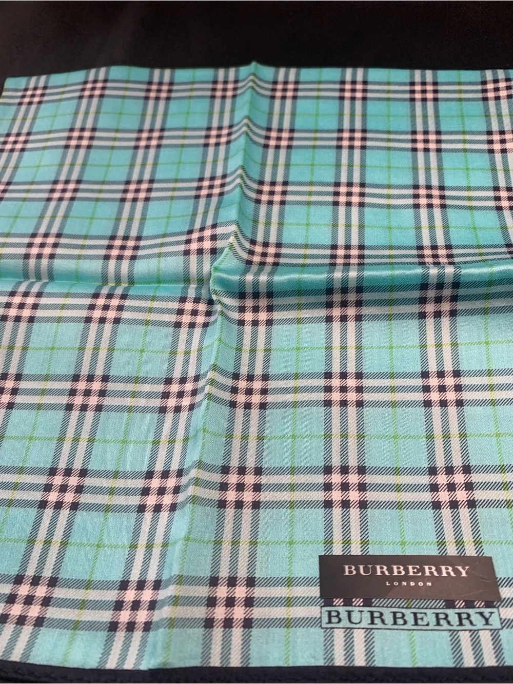 Burberry handkerchief light