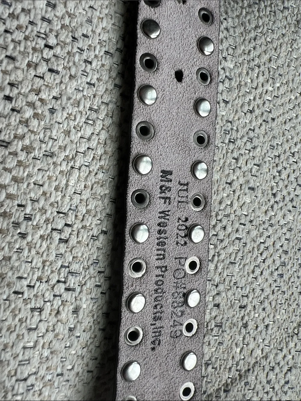 N/A multicolor strap tone