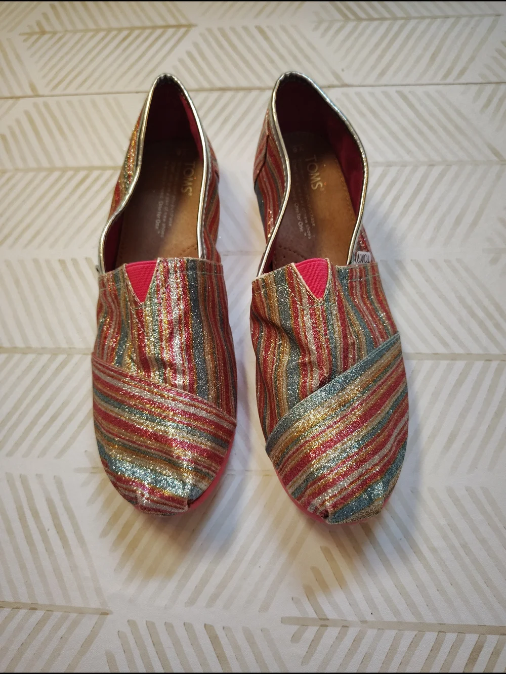 TOMS Youth Multi-Color Glitter Stripe Slip-On Flats 6‎