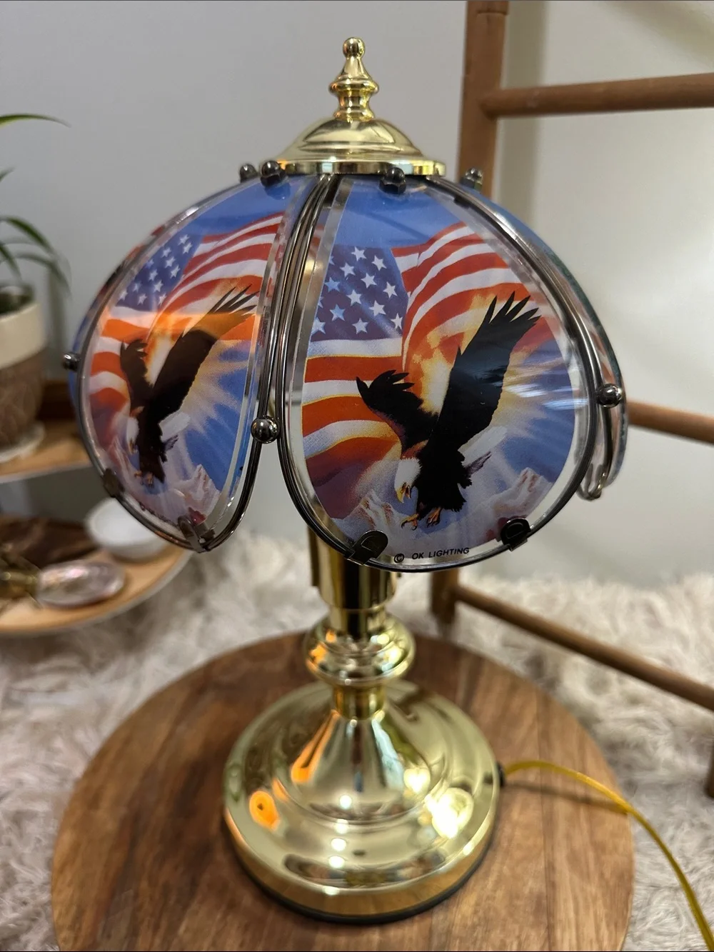 Vtg Patriotic Small Touch Lamp OK LIGHTING Bald Eagle Mountains American Flag