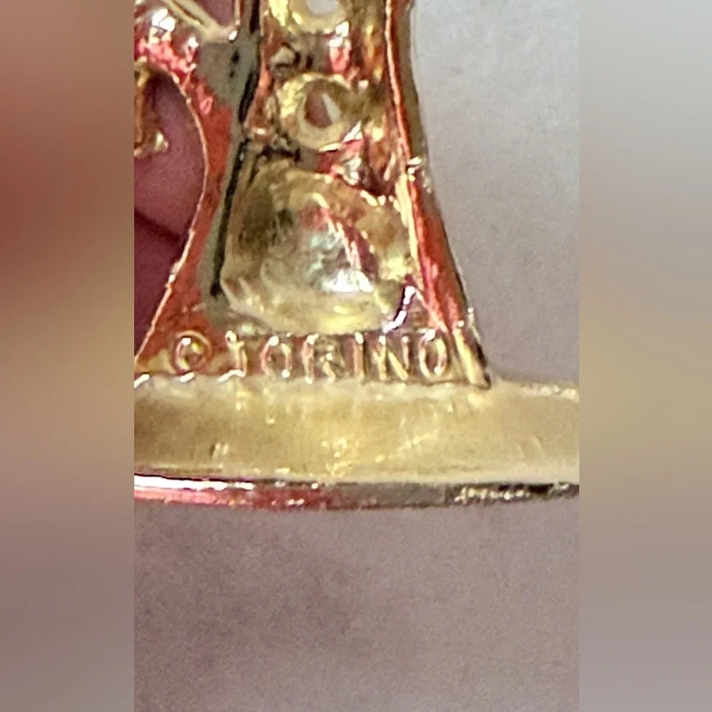 Gold LOVE Tree earrings holder display