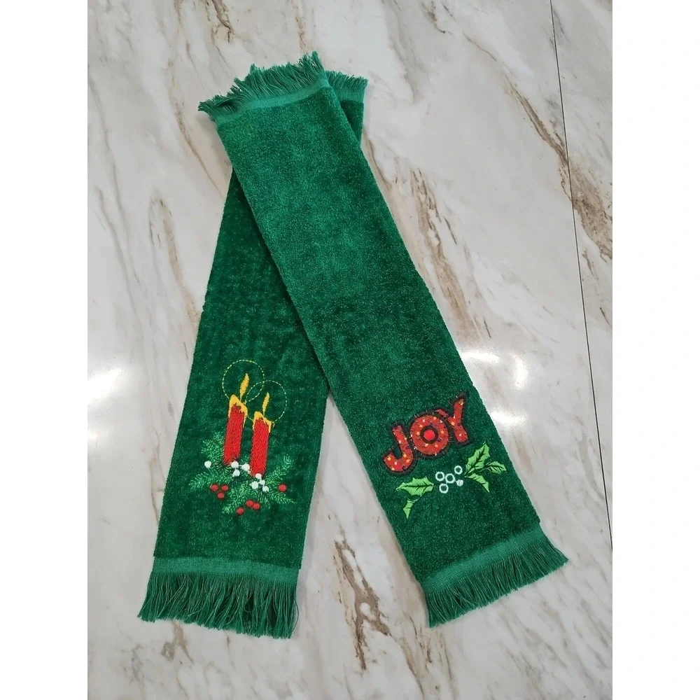Two Vintage Cannon USA Embroidered Christmas Hand Towels Cotton Terry Fringe
