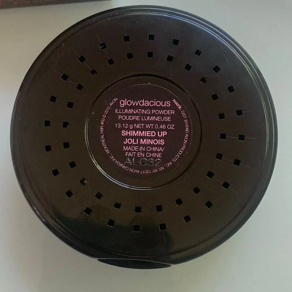 Avon mark glowdacious
