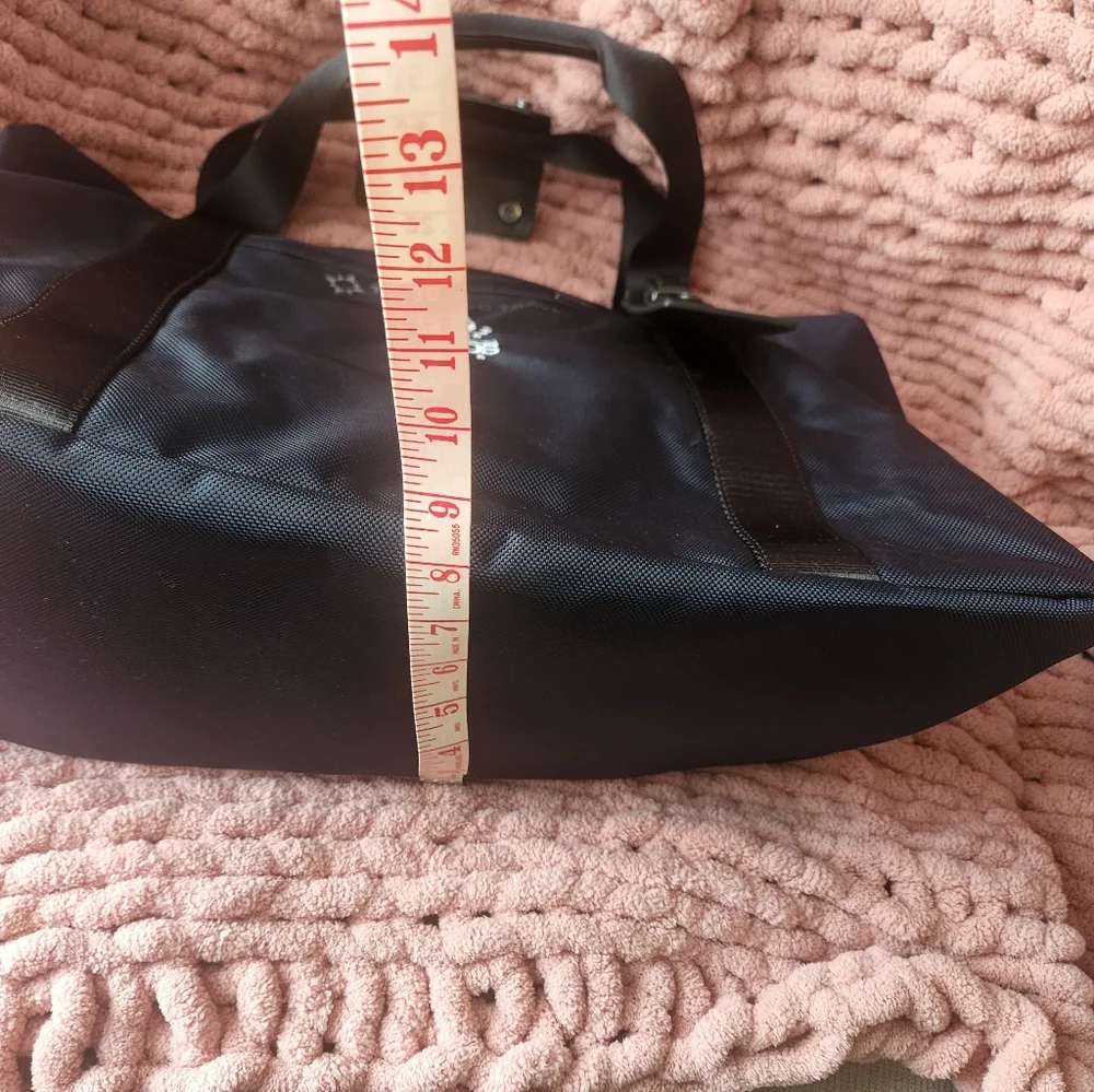 Tumi travel style