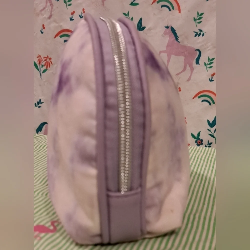 NWOT Kendall & Kylie Purple Cloud TyeDye Travel Cosmetic Makeup Beauty Pouch Bag