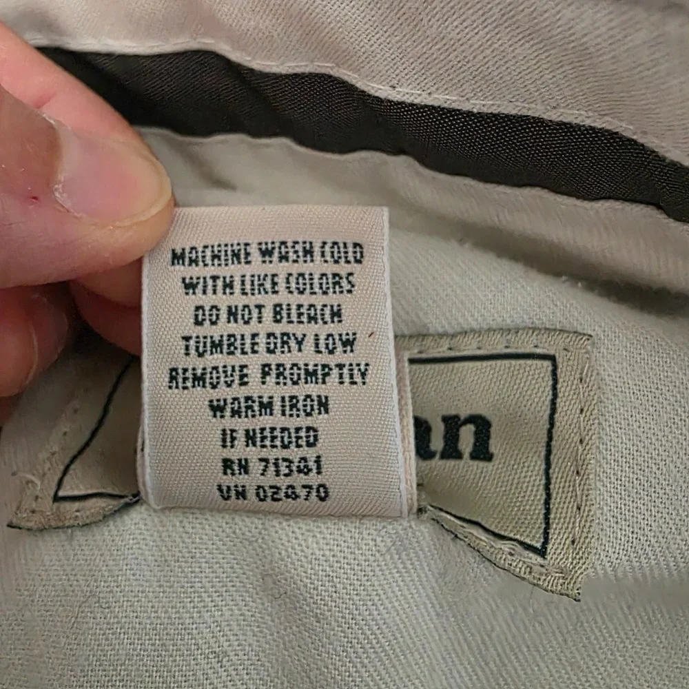 L.L. Bean creasing light