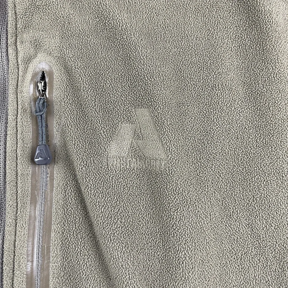 Eddie Bauer item eddie