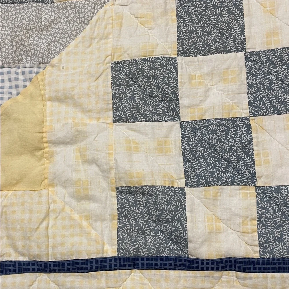 N/A hand quilted