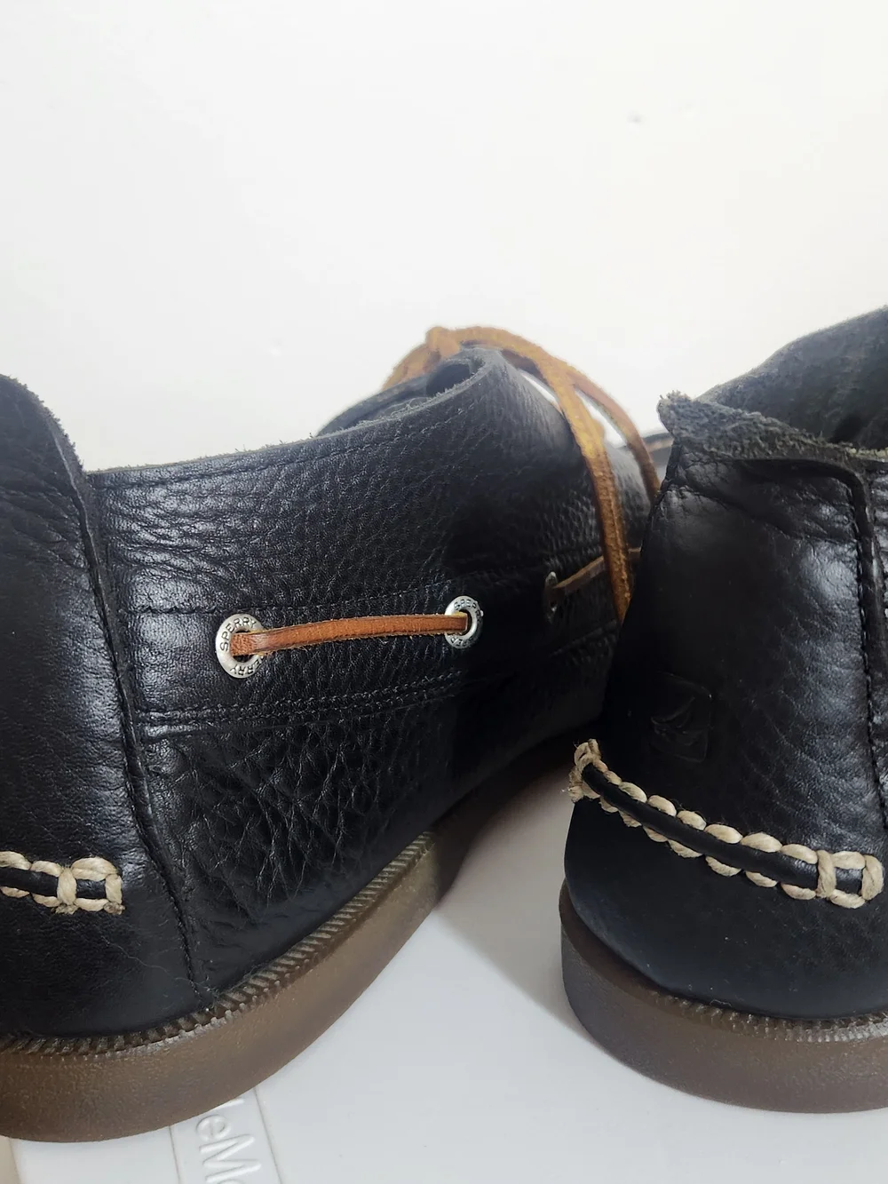 Sperry upper hours