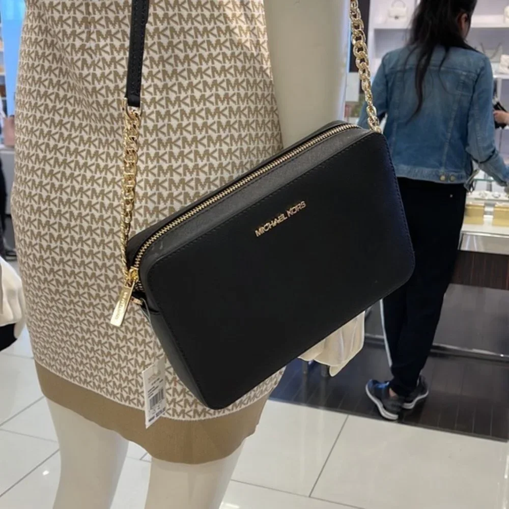 Michael Kors Jet Set Item Large East West Zip Crossbody Leather Black