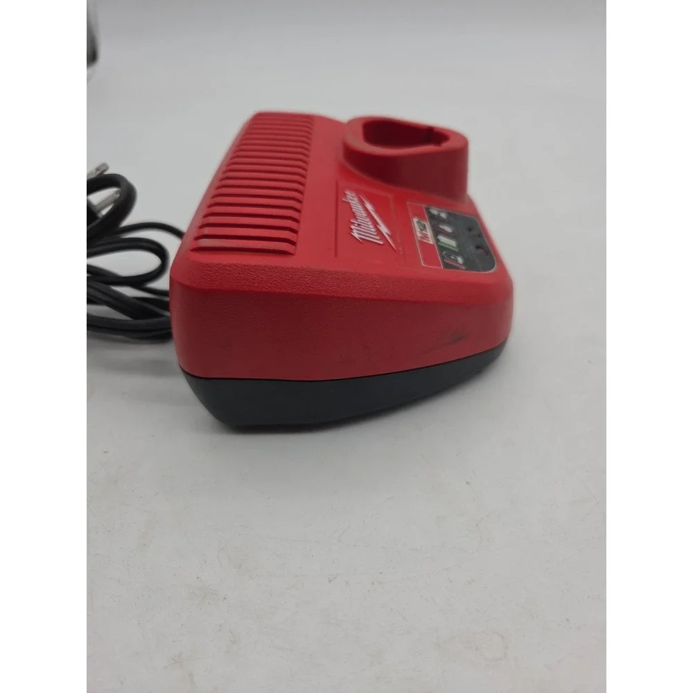 GENUINE Milwaukee M12 Battery Charger 48-59-2401 M12 Charger - TESTED WORKING
