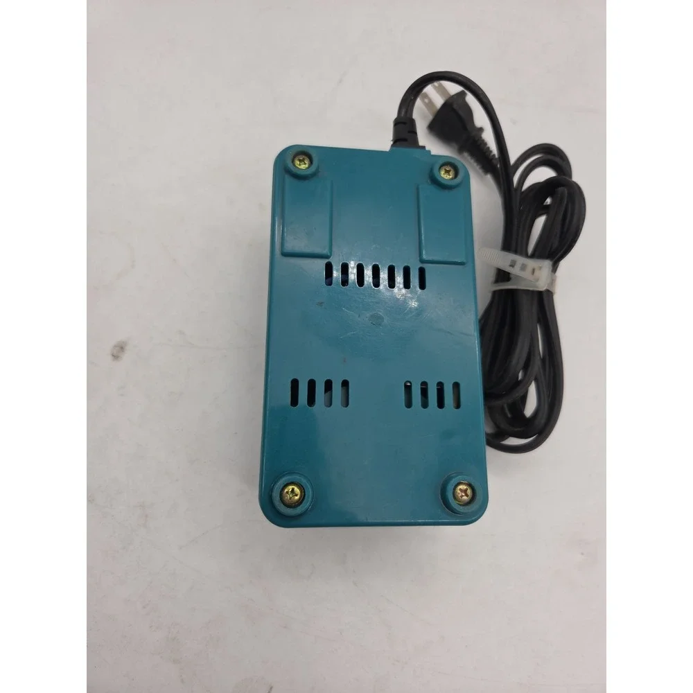 Makita DC9700 Fast Battery Charger 7.2v 9.6v 1.5a 35W -TESTED WORKING