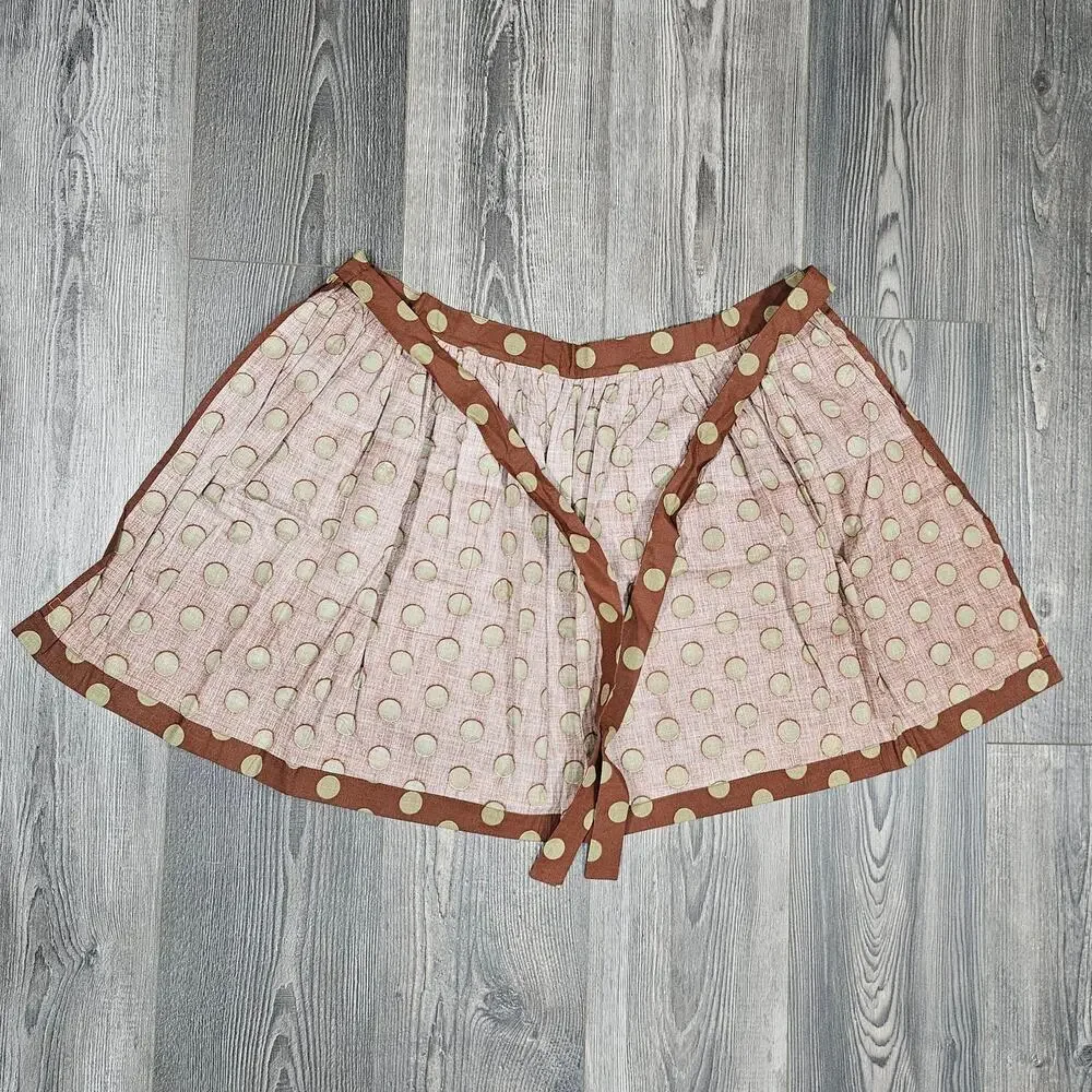 BROWN POLKADOT WAIST APRON – HANDMADE – RETRO STYLE – YELLOW TRIM – CLEAN