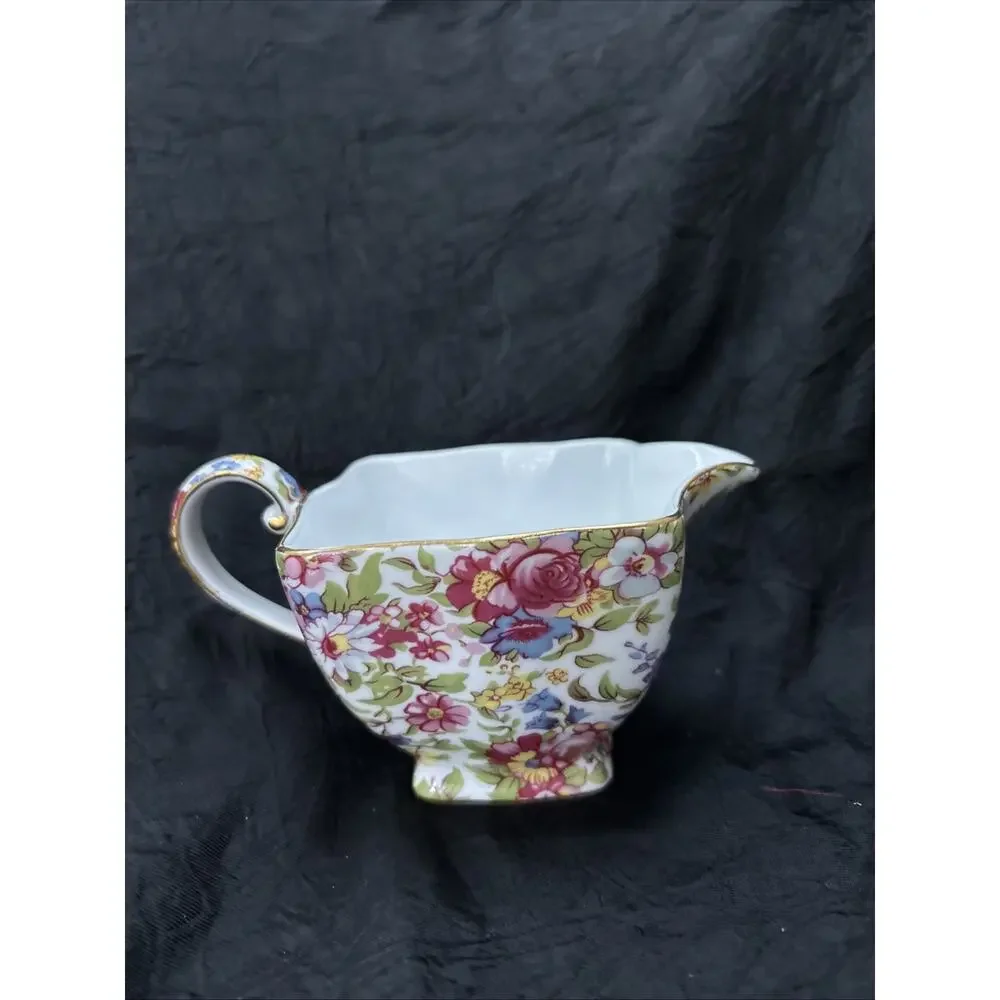 Royal Winton/Grimwades bring timeless