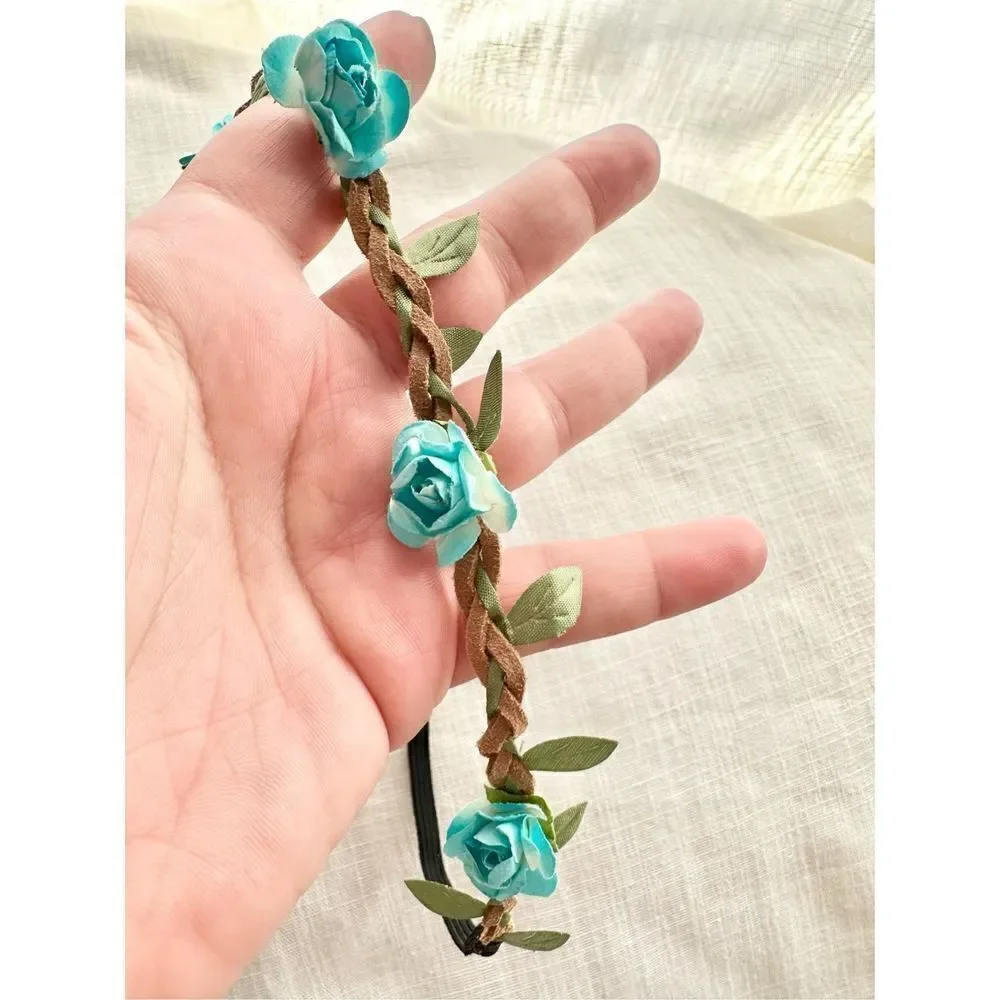 Daisy Shoppe dainty blue