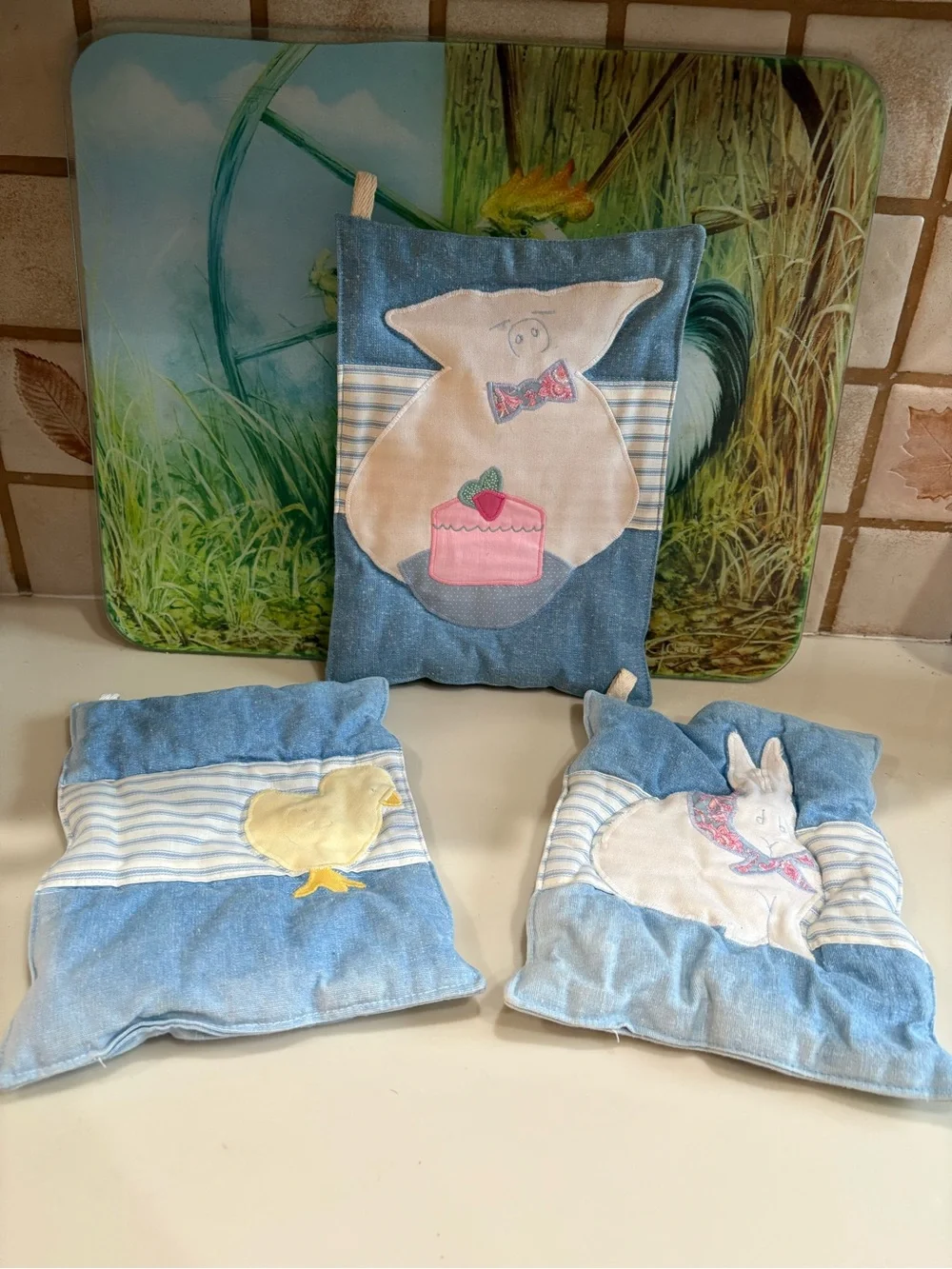 Kitchen Serving Mitts set three