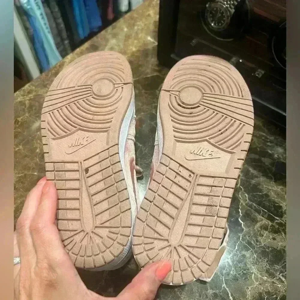 Nike worn twice