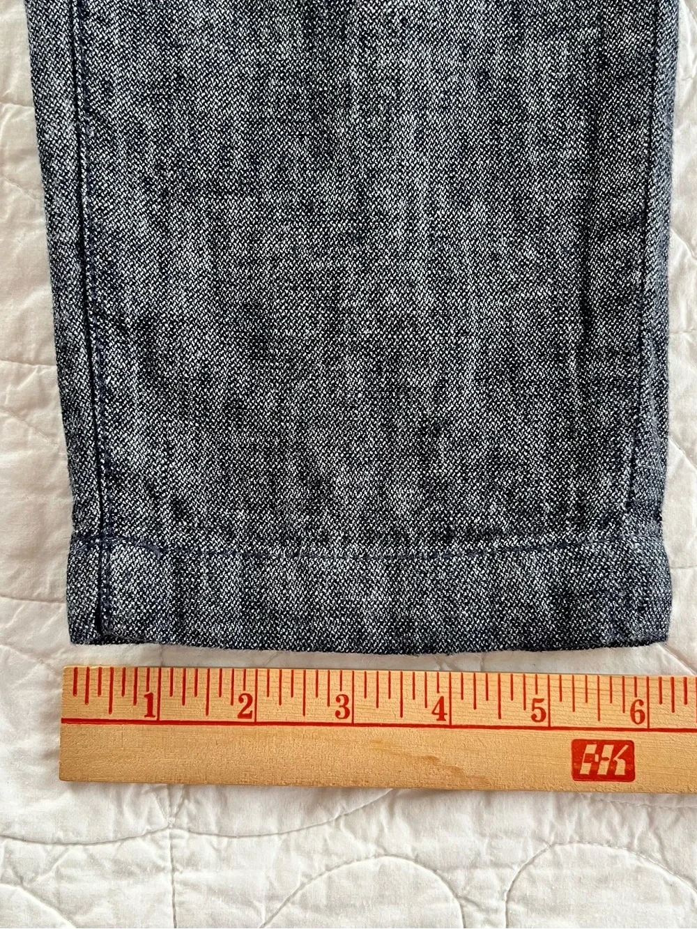 Banana Republic Men's Straight Linen Blend Pants in Charcoal Gray GQ Prepster