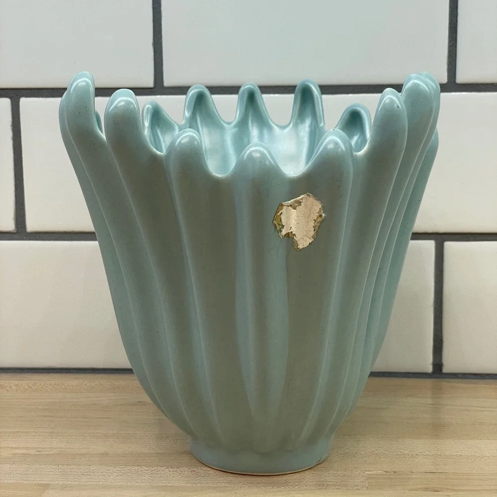 Vintage Mid Century Modern Light Blue‎ Splash Handkerchief Fluted Ceramic Vase