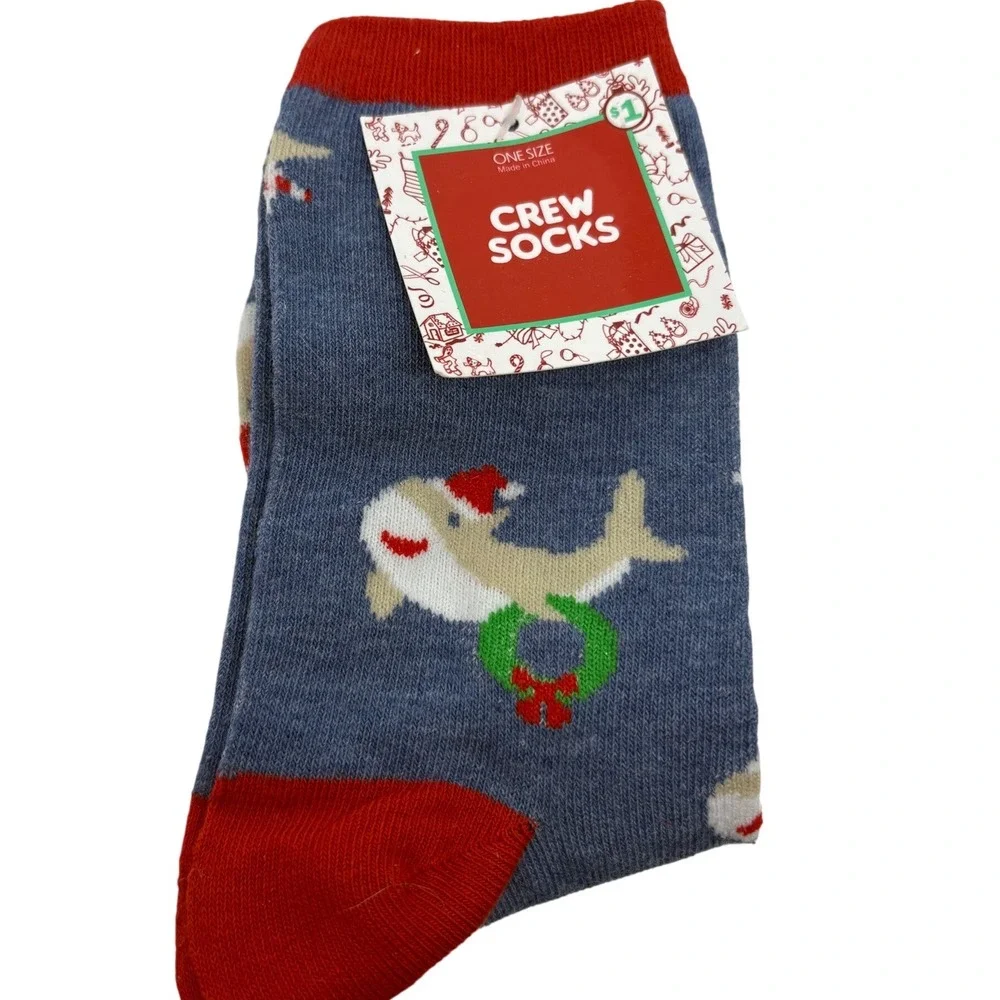 Kids Christmas Shark Crew Socks Blue Red Santa Hat Wreath One Size‎ NWT