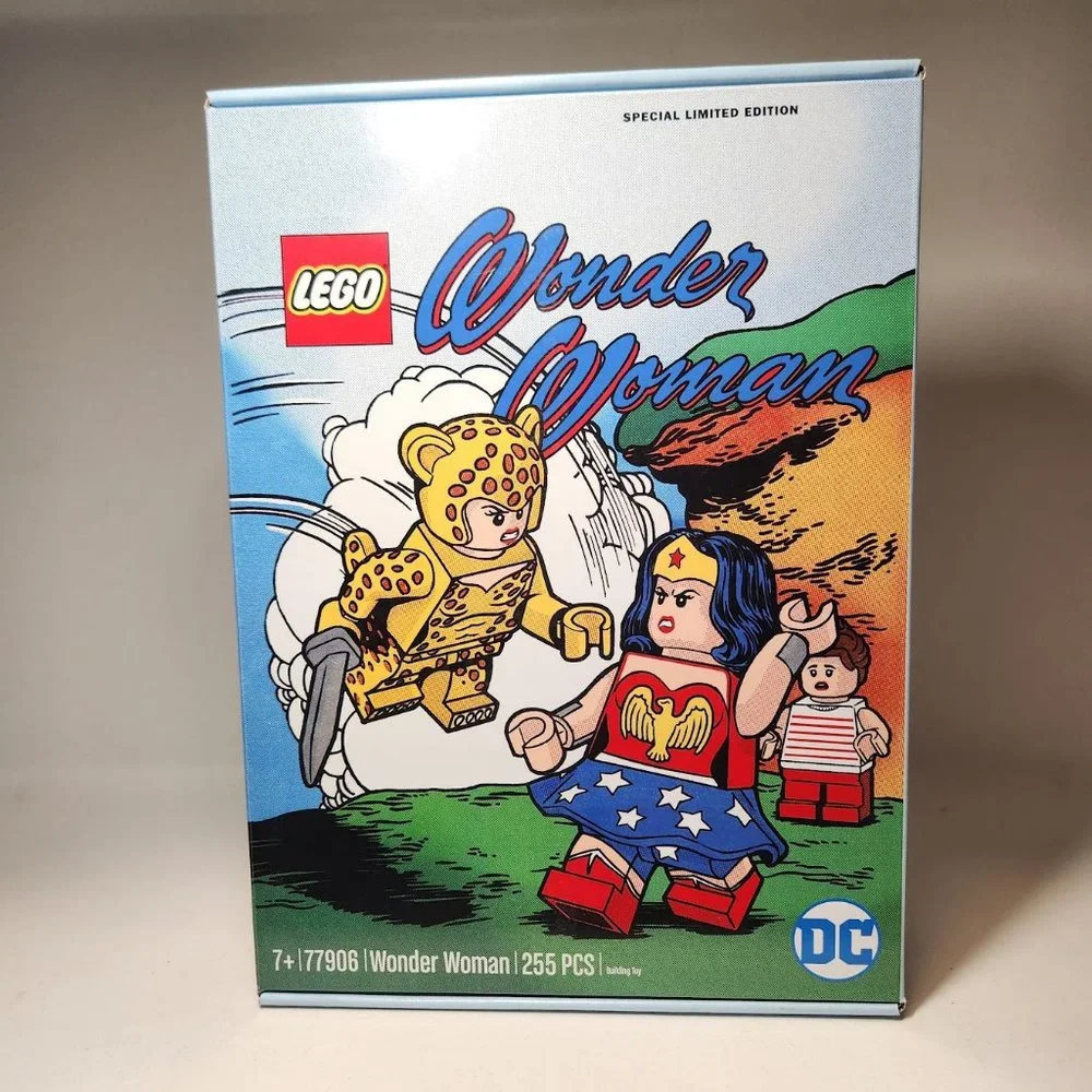 New SEALED RETIRED LEGO DC Comics Wonder Woman 77906 SDCC Exclusive comic con