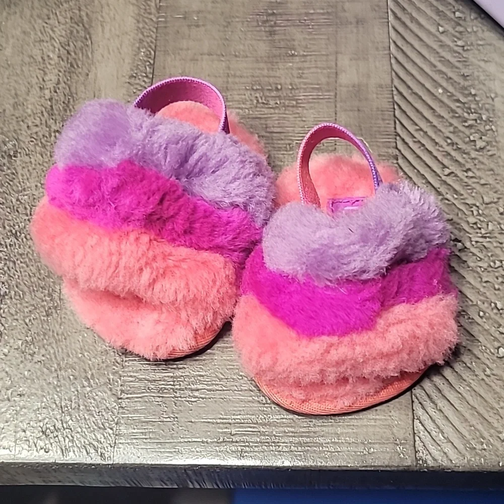 UGG SLIDES Infants/Babies Size 1 Like New Pink/Purple Girls