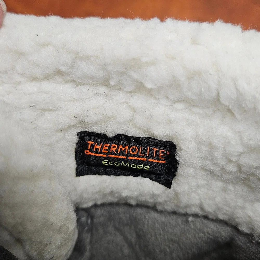 Cat & Jack Gray Faux Fur Thermolite Lace Up Winter Snow Boots Kids Size 1