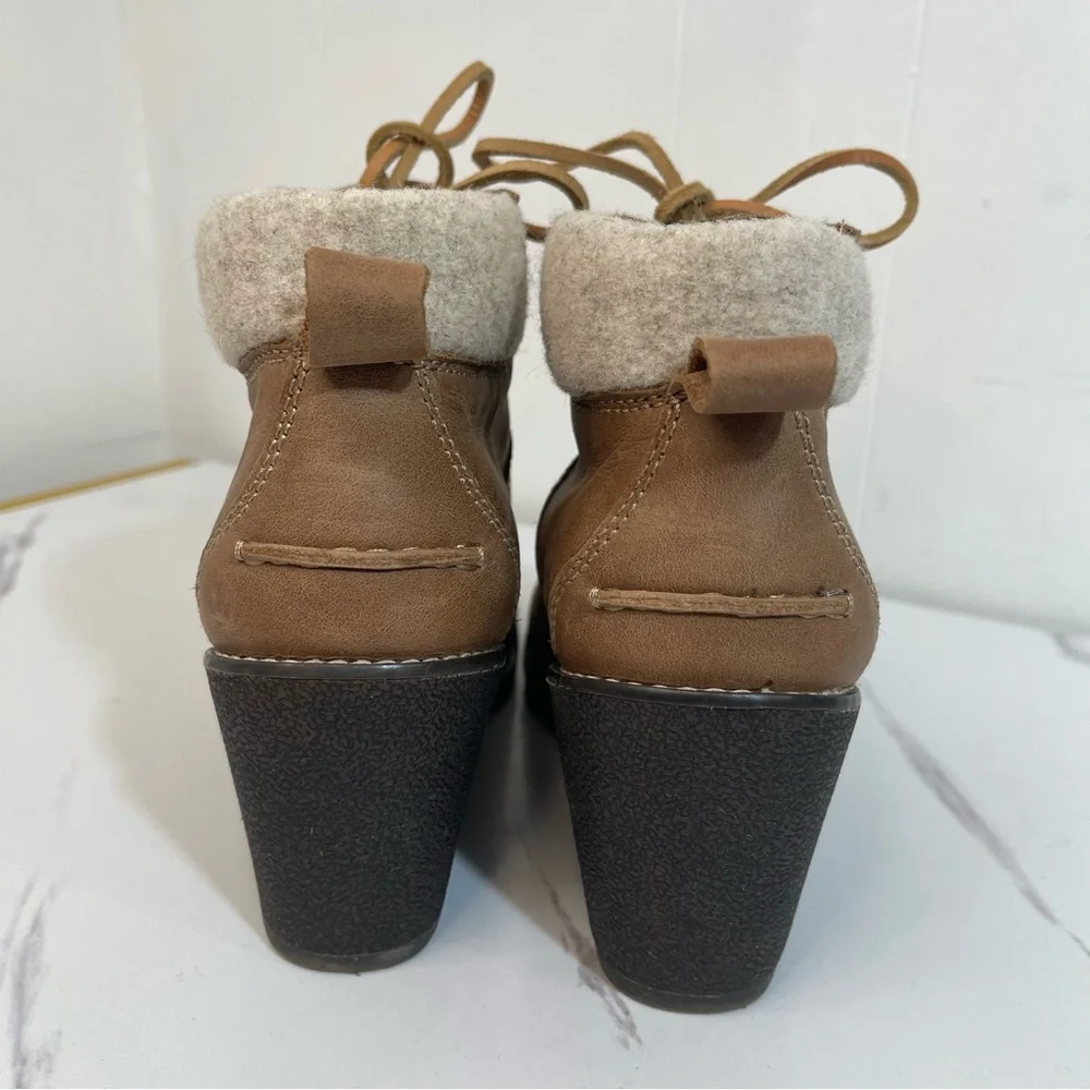 Sperry Women's Wedged Leather Ankle Boots Lace Up Comfort Sz 8M Celeste Bliss