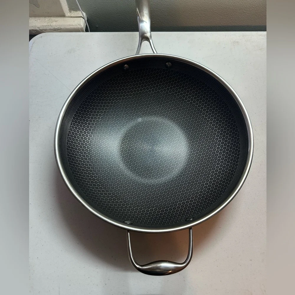 Hexclad 12 hybrid
