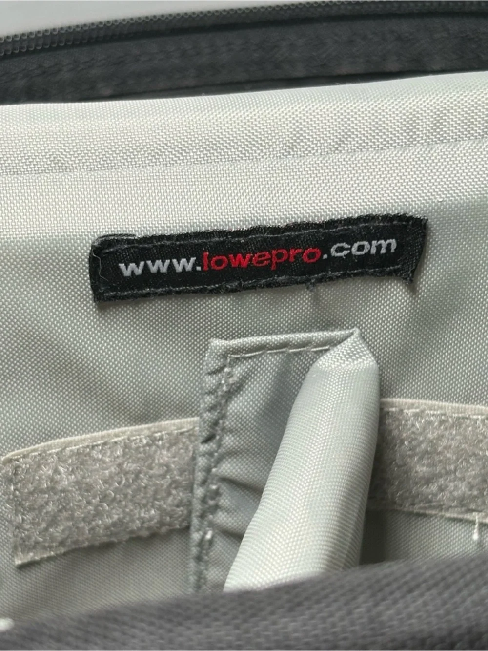 Lowepro carrying ex camera