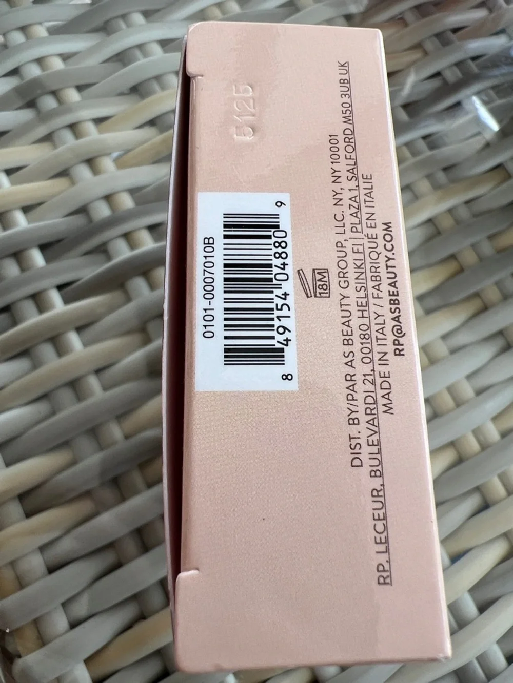 New in box Laura Geller Baked Bronze Brighten Multipurpose Bronzer Blush Medium