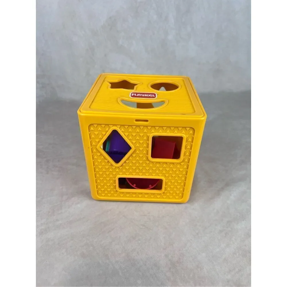 Vintage PlaySkool Shape Fitter Box Baby Kids Toy