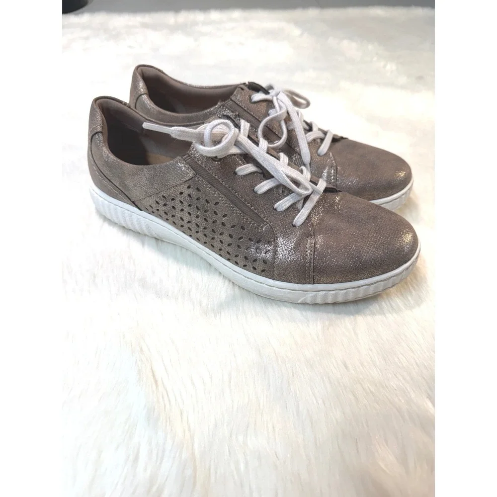 Clarks collection sneakers