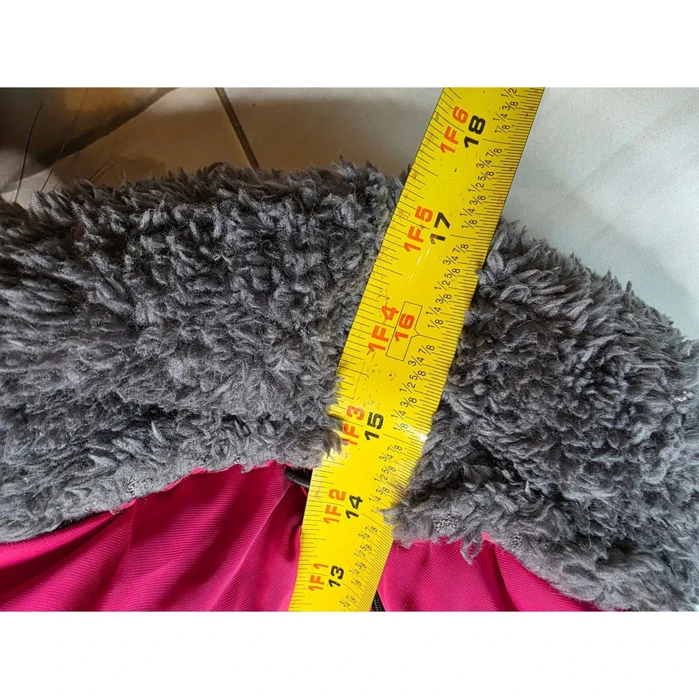 N/A insulated dog