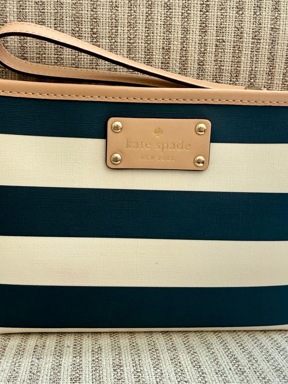New with box Kate spade Navy White & Navy Striped Wristlet