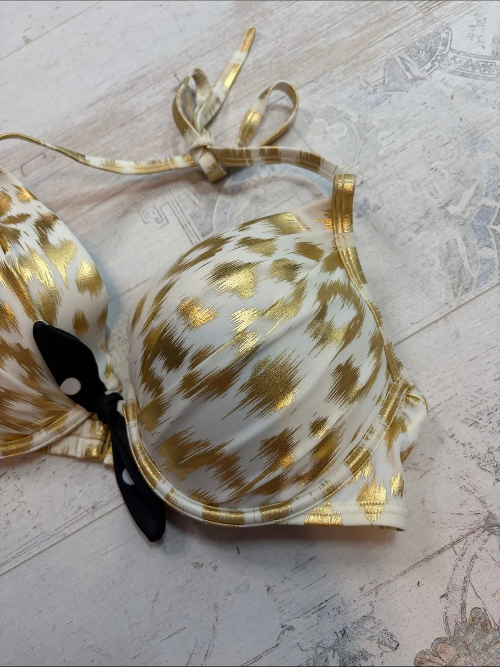 Victorias Secret push metallic