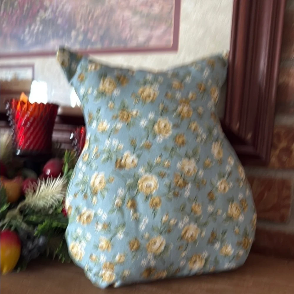 Vintage 1986 Handmade Floral Green Owl Pillow Decor