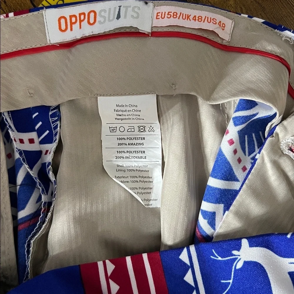 OppoSuits blue red